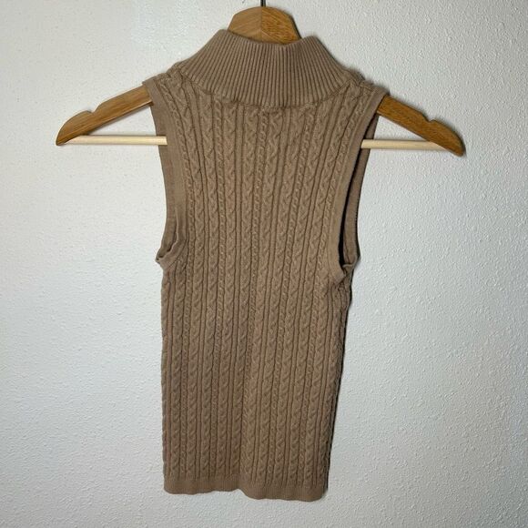 HEARTLOOM Yuiko Sleeveless Knit Top XS - Picture 2 of 5